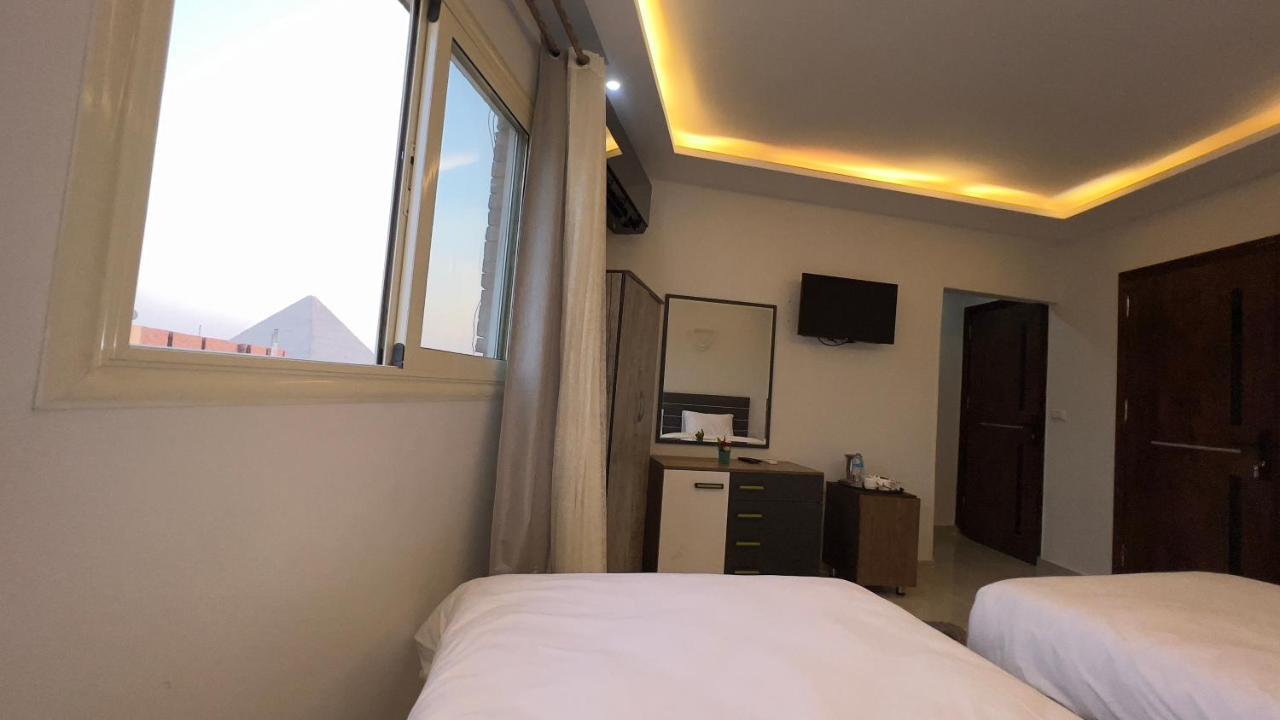 Pyramids Tower View Inn Nazlat as Sammān エクステリア 写真