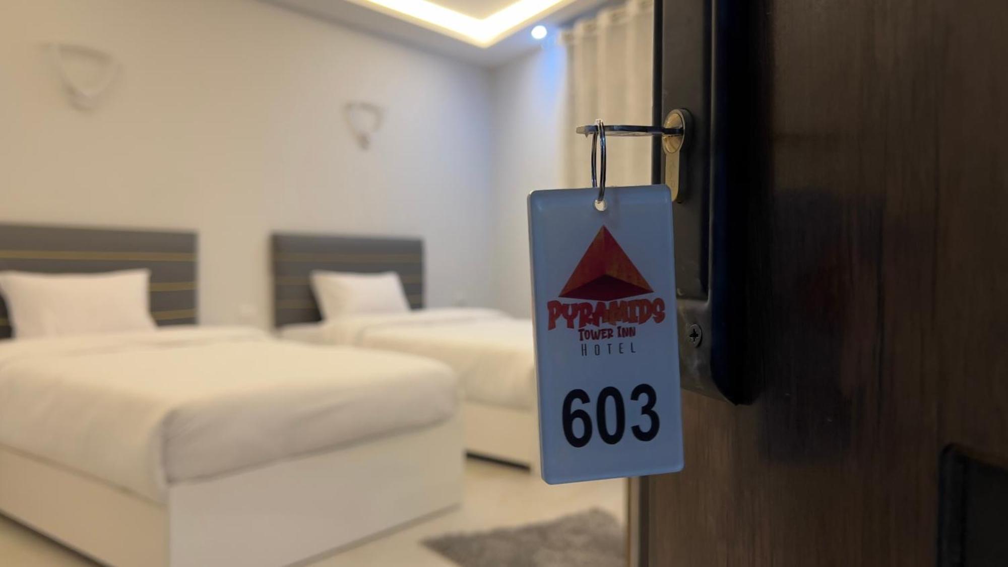 Pyramids Tower View Inn Nazlat as Sammān エクステリア 写真